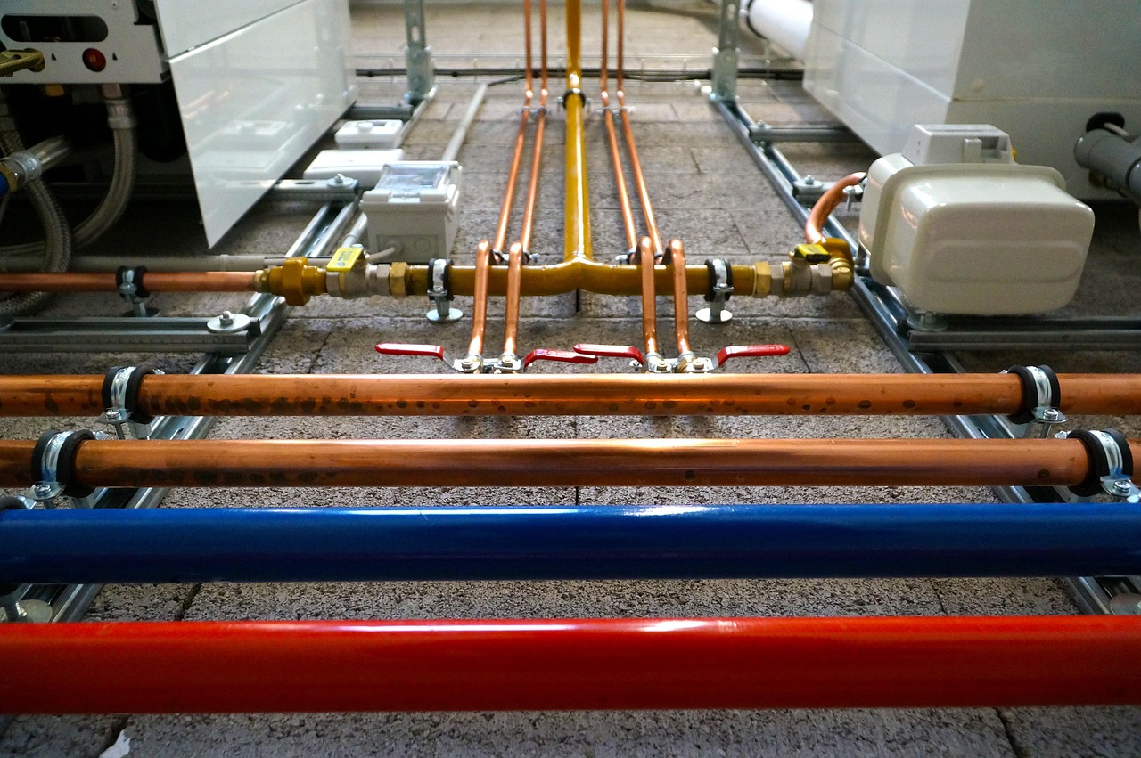 Installatieproces van infrarood wandverwarmingspanelen stap voor stap. Installatieproces van infrarood wandverwarmingspanelen stap voor stap.