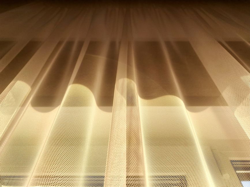 Minimalistische jaloezieën met ingebouwde verlichting